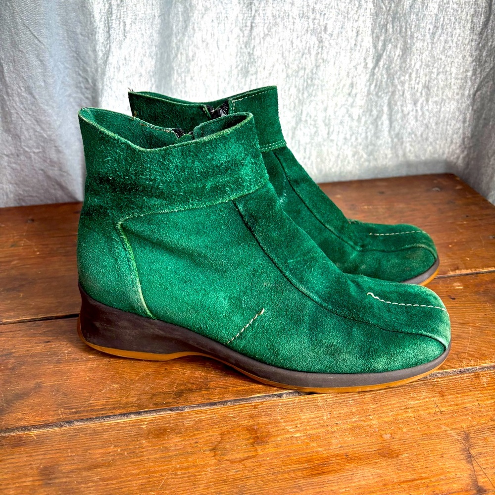 La CANADIENNE Green Ankle Boots